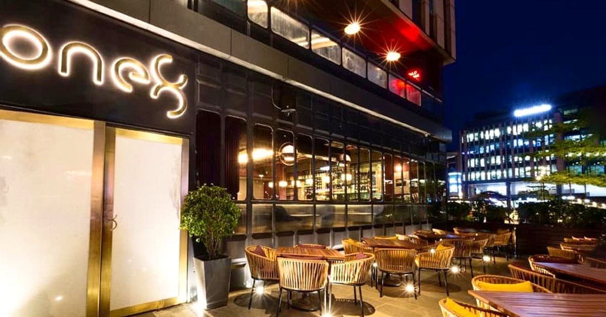 Automated lighting system